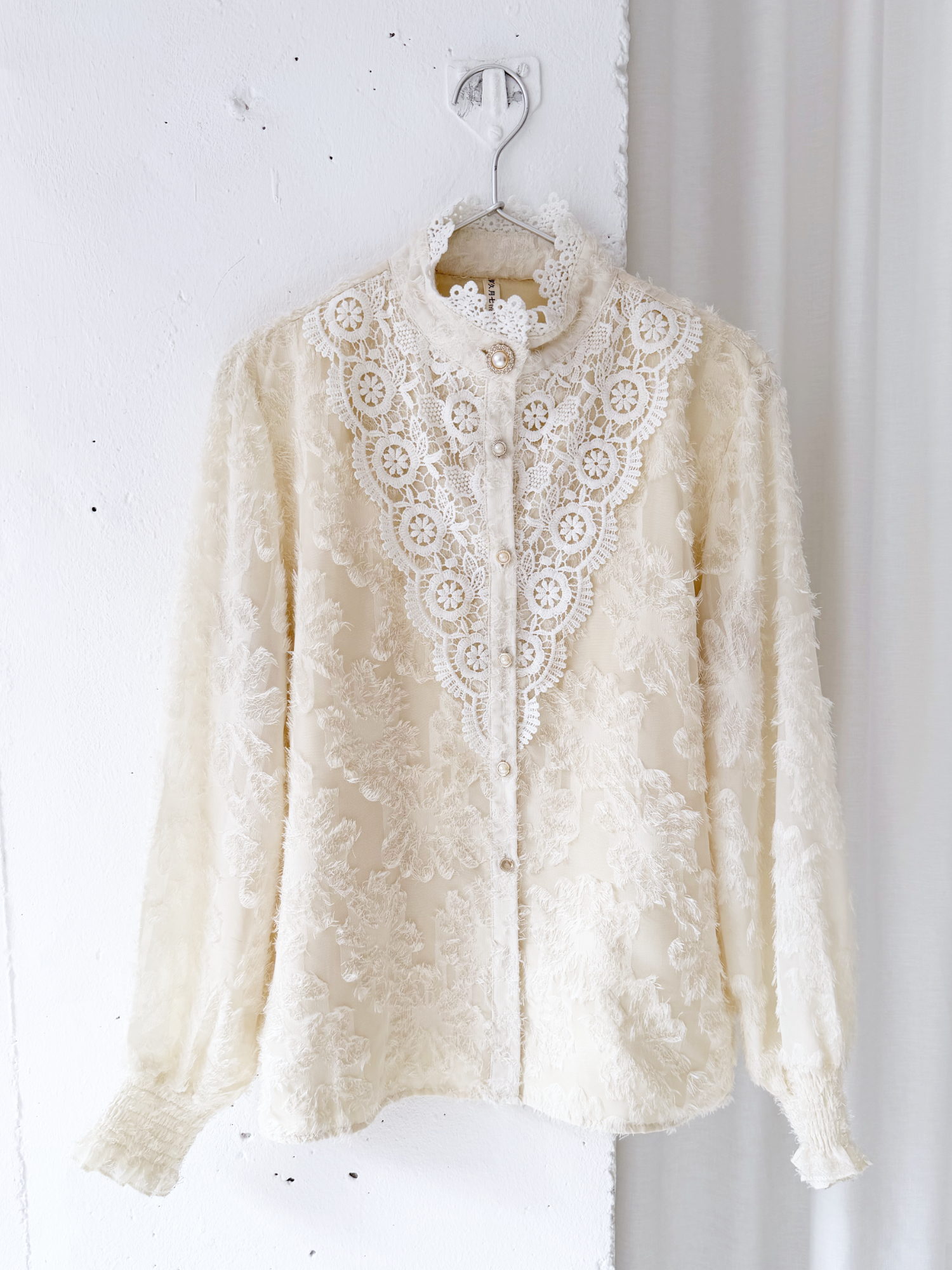 VINTAGE VICTORIAN BLOUSE