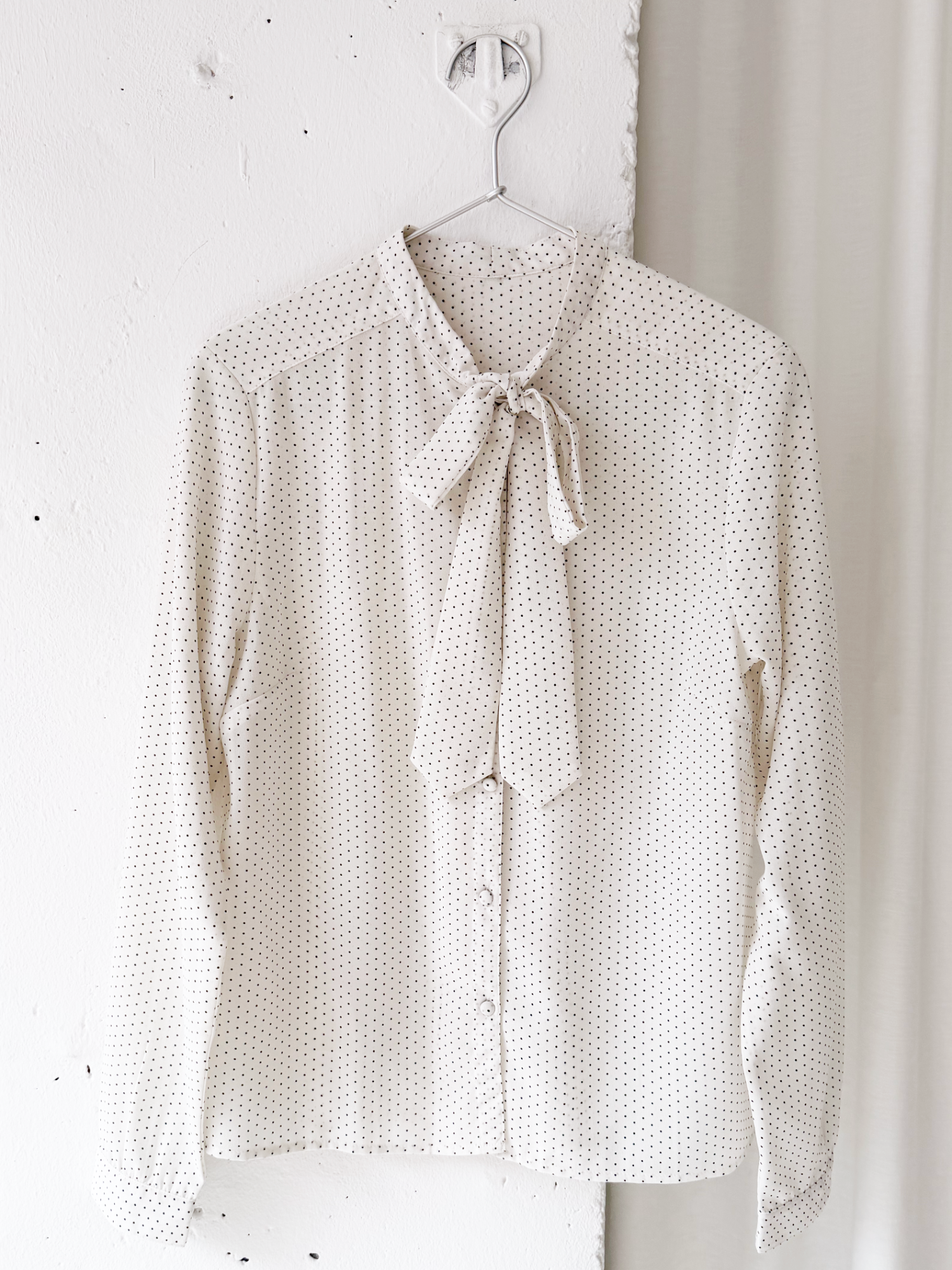VINTAGE LITTLE DOTS BLOUSE