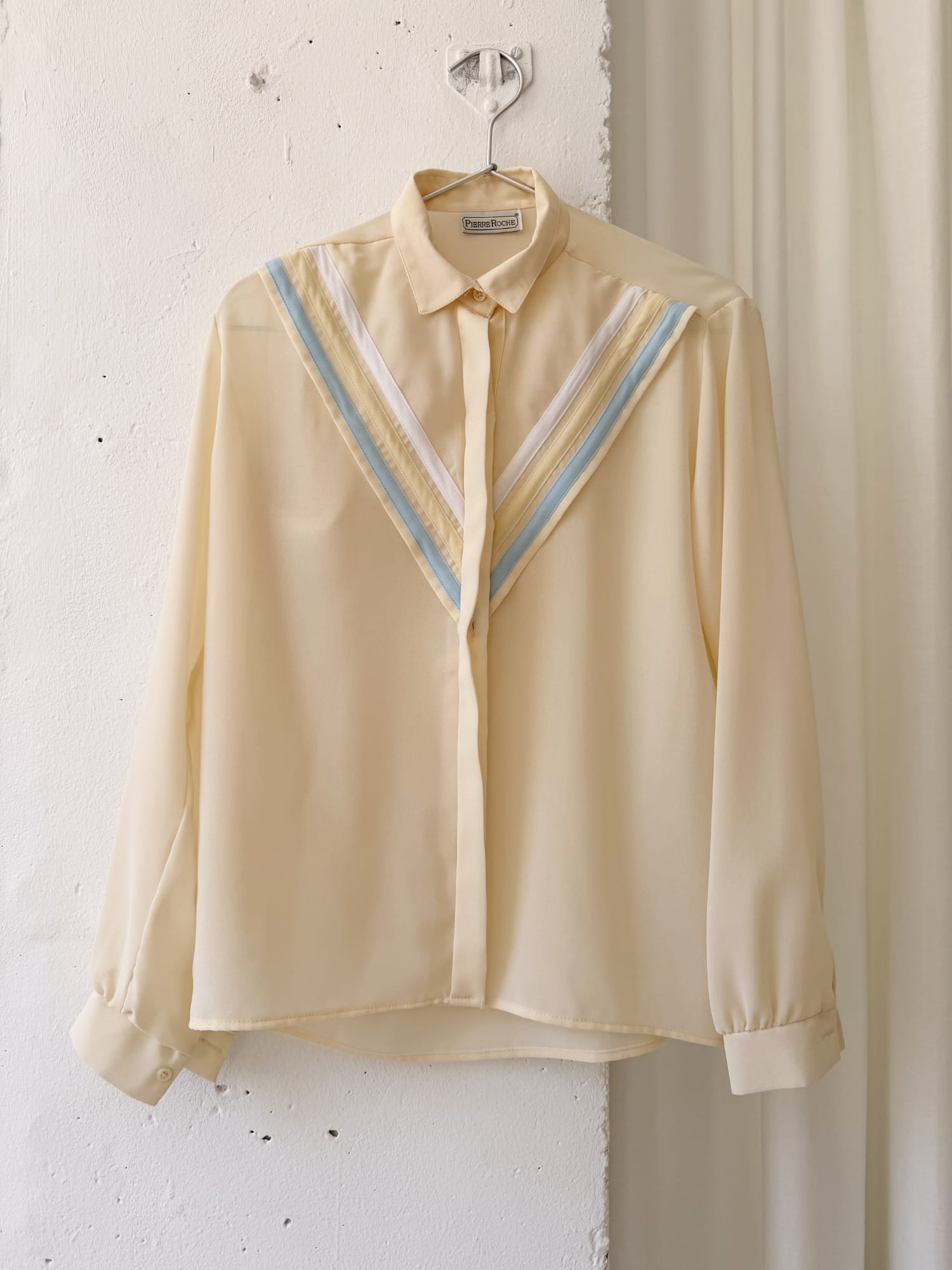LIGHT YELLOW VINTAGE BLOUSE PIERRE ROCHE