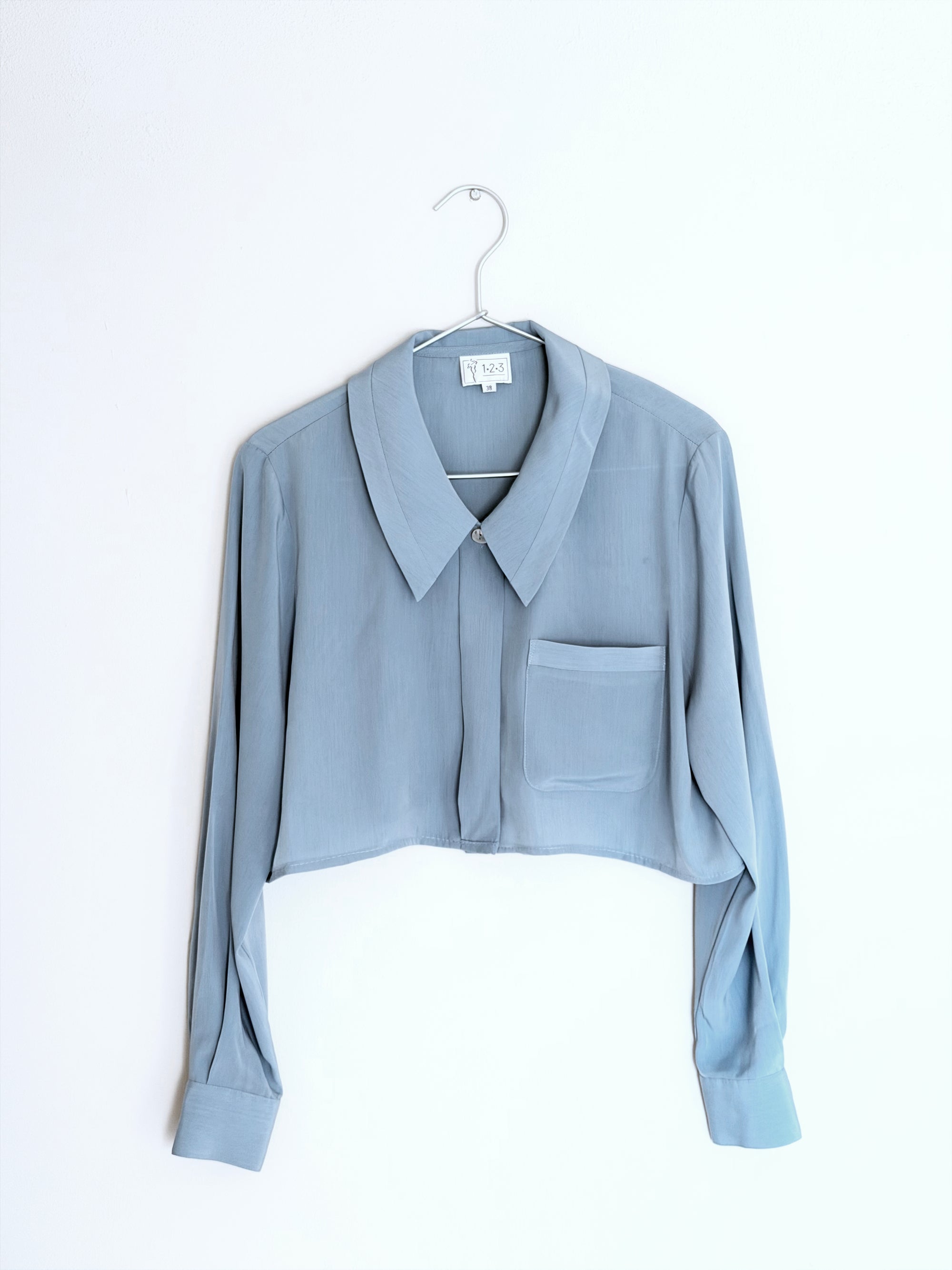 BLUE VINTAGE BLOUSE