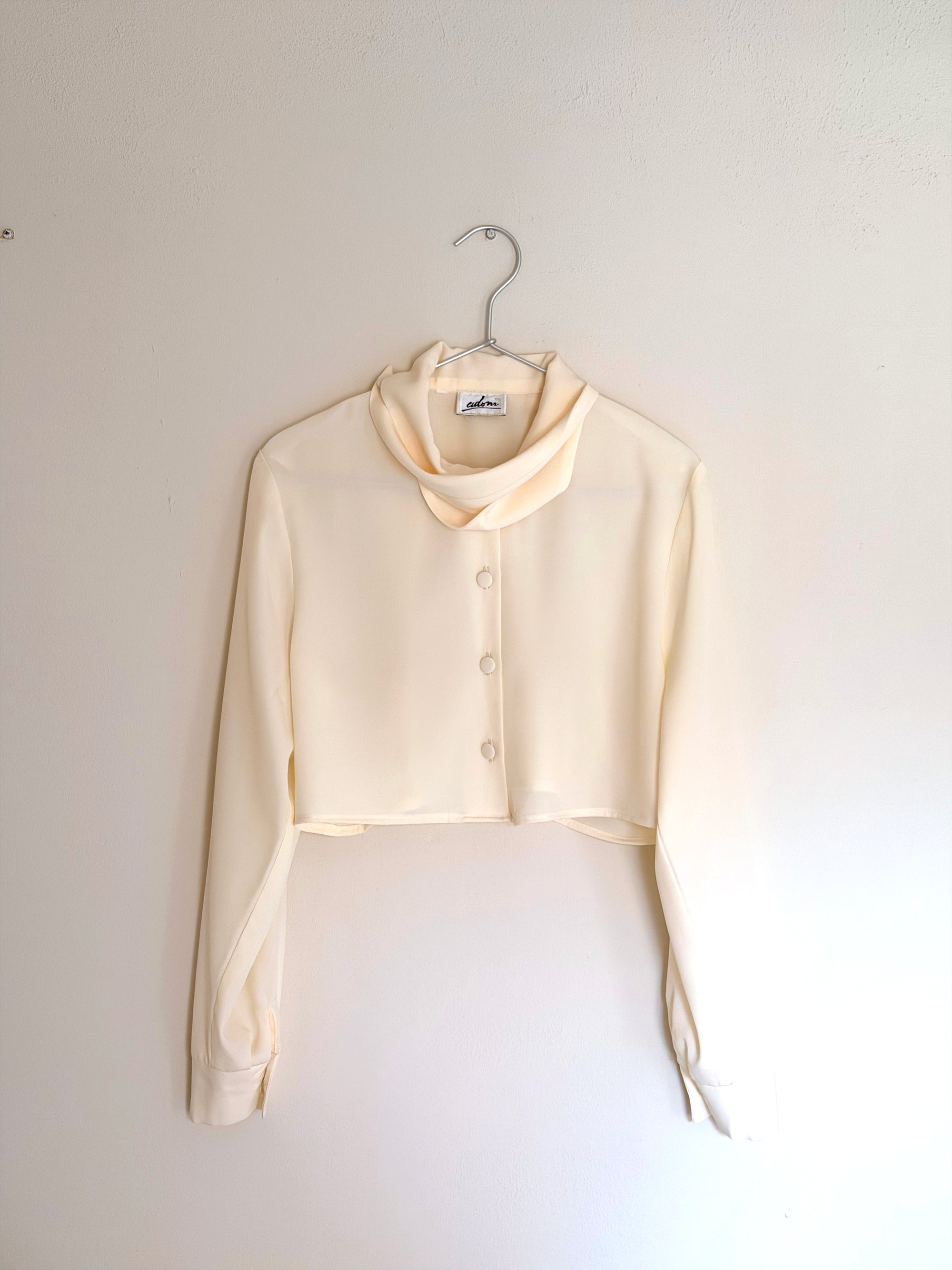 CREAM VINTAGE BLOUSE